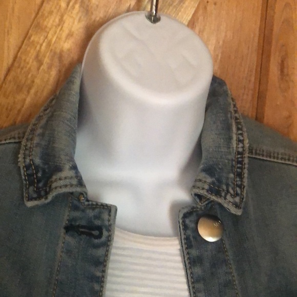 🚫SOLD🚫 AEO Denim Crop Jacket - Picture 10 of 15